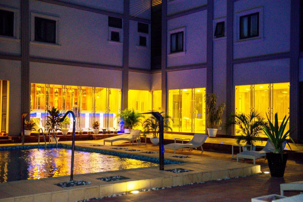 El Doria Hotel Lome Luaran gambar