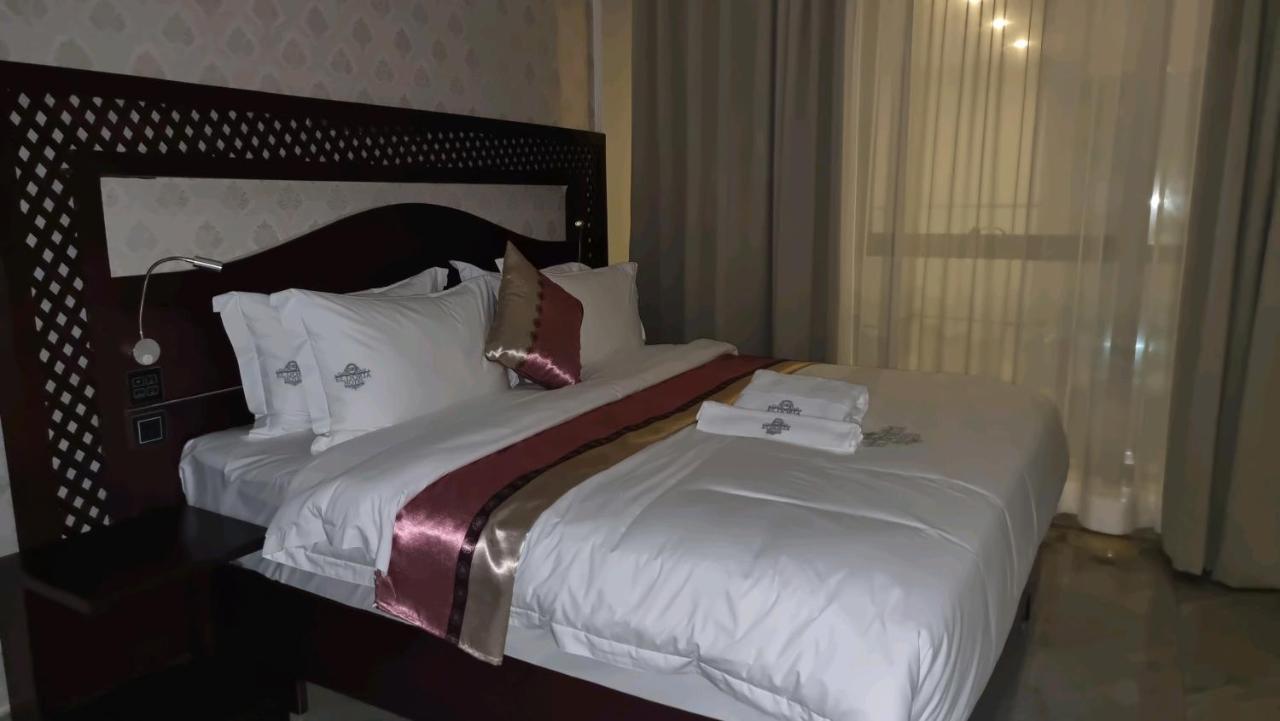 El Doria Hotel Lome Luaran gambar