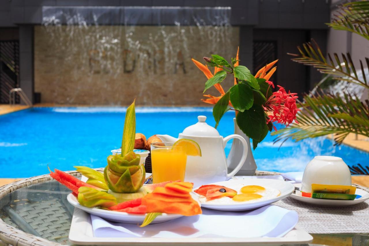 El Doria Hotel Lome Luaran gambar